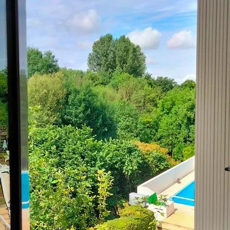 ベッド・アンド・ブレックファスト A Louer